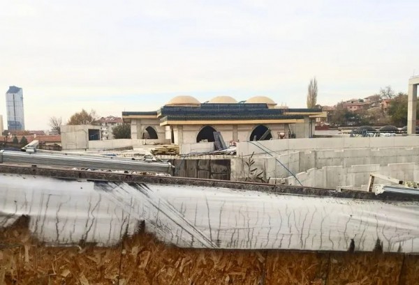 'Yavaş' belediyecilik yine sahnede! Dev proje çürüyor esnaf kan ağlıyor